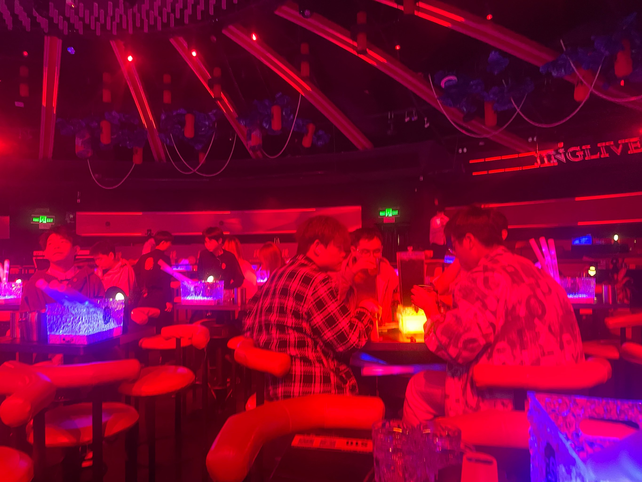 三亚商务ktv中低端优选好去处-海棠区ktv预订